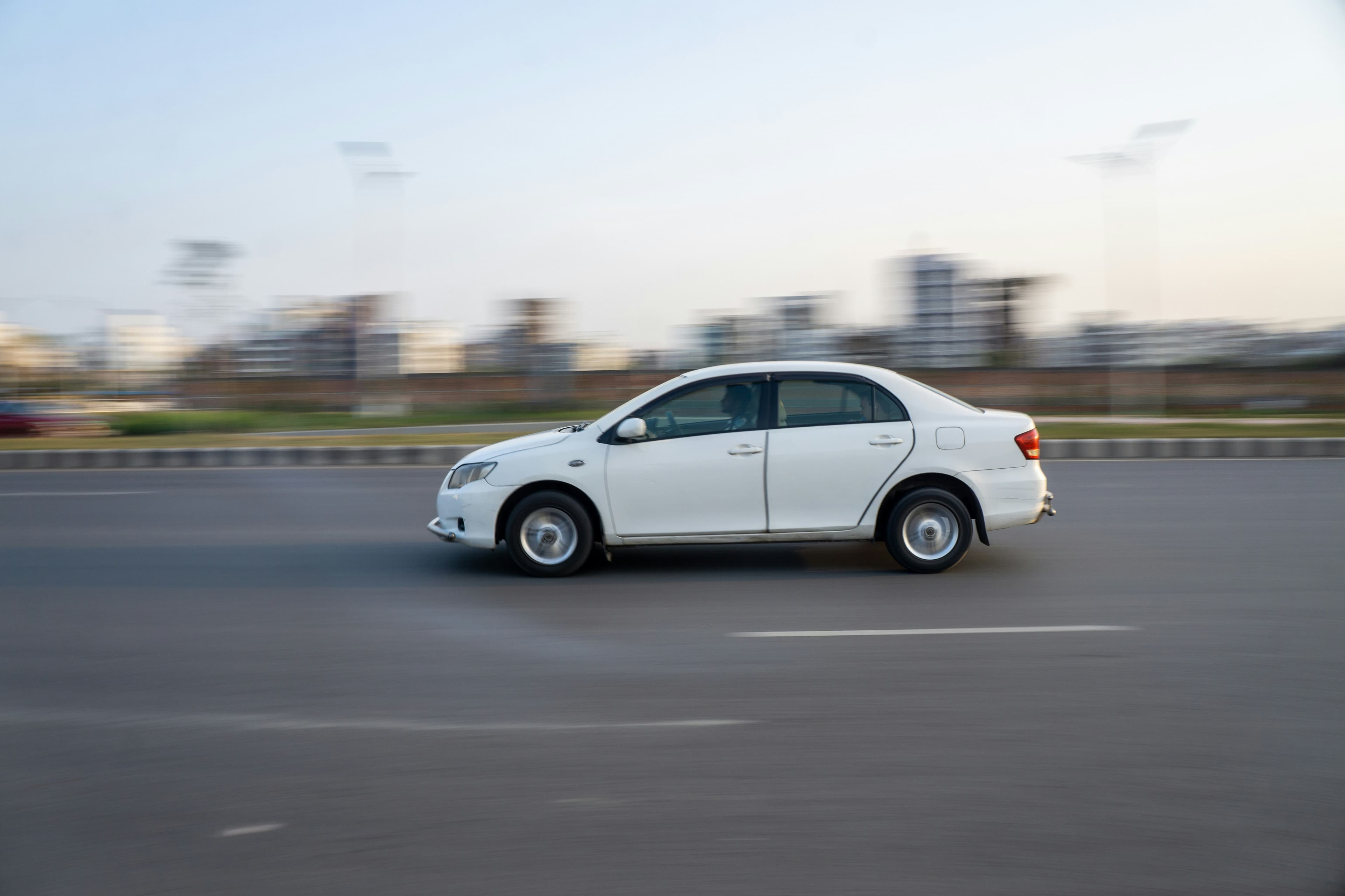 Anu Travels one way cab speeding on a city road